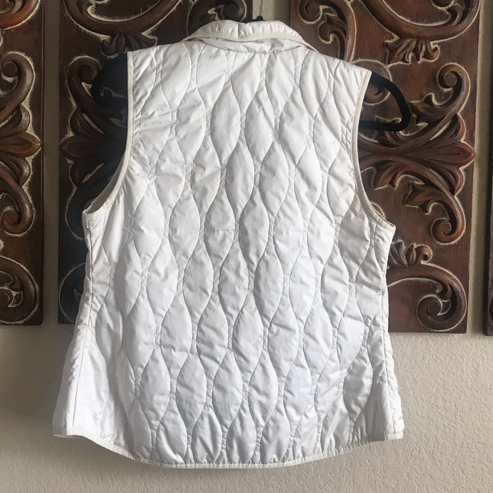 Light Vest - Picture 3 of 3